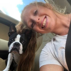 Meet your Posher, Haley